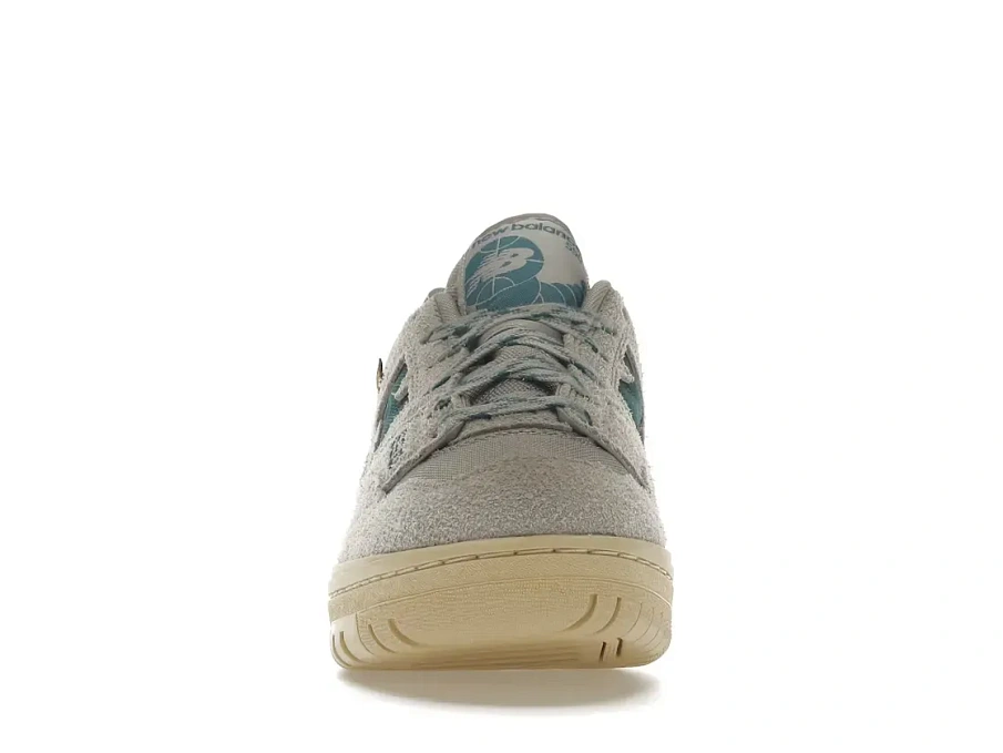 Фото № 2 с приближением к товару «‎New Balance 550»