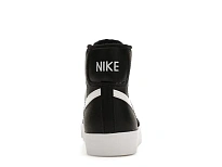 Фото № 4 с приближением к товару «‎Nike Blazer Mid 77»