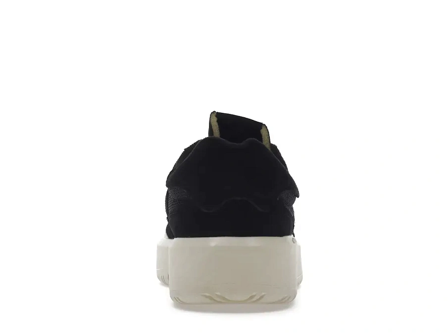 Фото № 4 с приближением к товару «‎New Balance CT302»