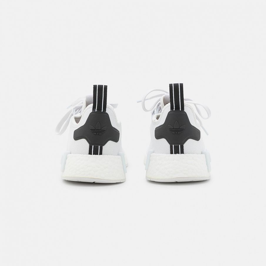 Фото № 3 с приближением к товару «‎Adidas Nmd_r1 »