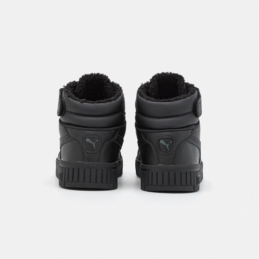 Фото № 4 с приближением к товару «‎Puma Carina 2.0 »