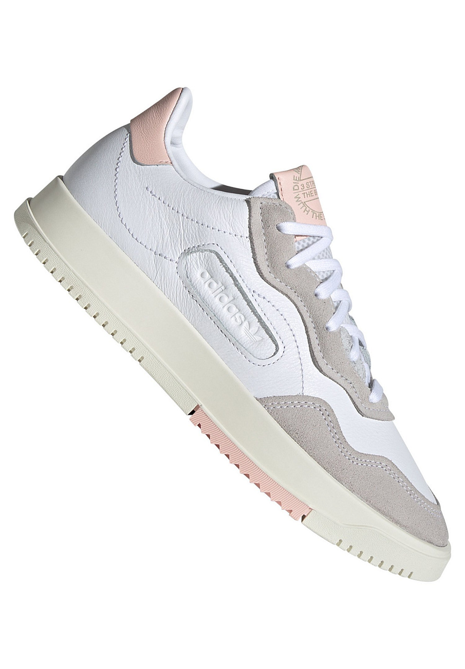 Фото № 5 с приближением к товару «‎Adidas »