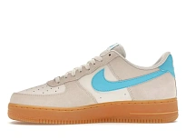 Фото № 3 с приближением к товару «‎Nike Air Force 1 Low '07 LV8»
