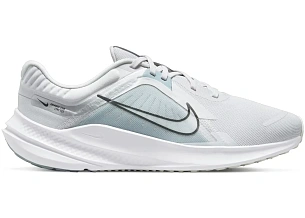 Nike Quest 5