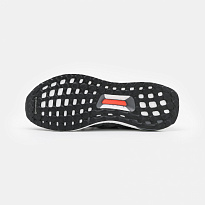Фото № 5 с приближением к товару «‎Adidas Ultraboost Dna »