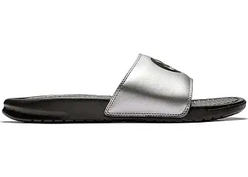 Nike Benassi (631261-020)