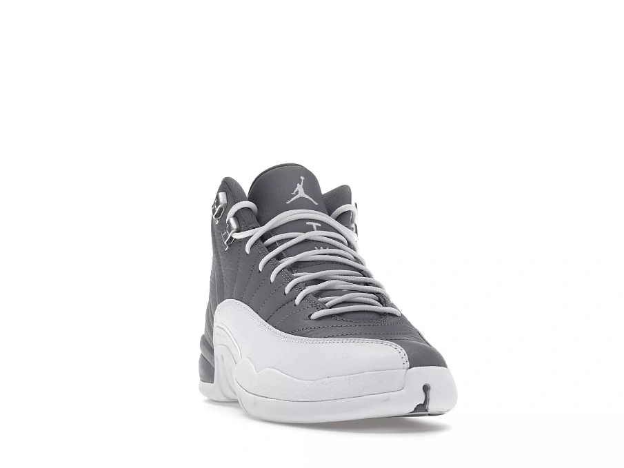 Фото № 4 с приближением к товару «‎Jordan 12 Retro Stealth »