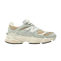 Фото № 1 с приближением к товару «‎New Balance 9060 Big Kid Stoneware»