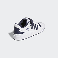 Фото № 4 с приближением к товару «‎Adidas Forum »