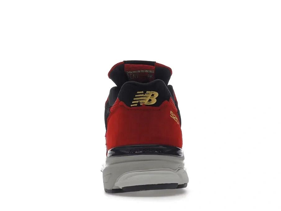 Фото № 4 с приближением к товару «‎New Balance 920»