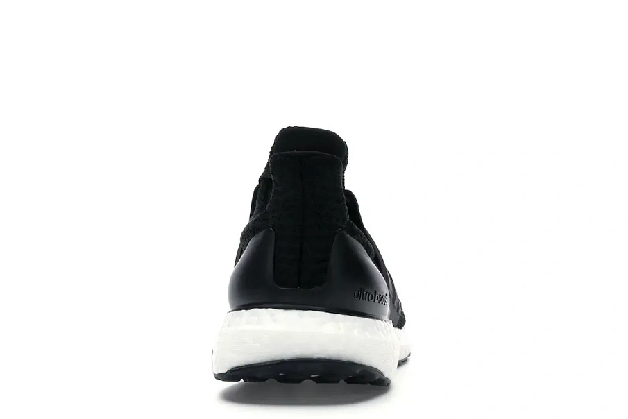 Фото № 4 с приближением к товару «‎adidas Ultra Boost 4.0 Core Black »
