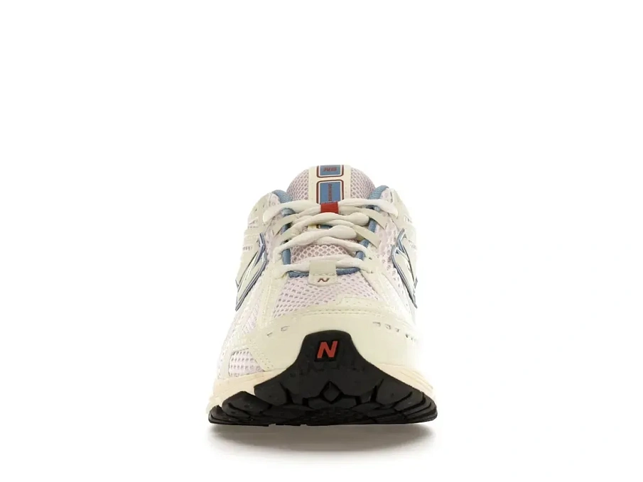 Фото № 2 с приближением к товару «‎New Balance 1906R»