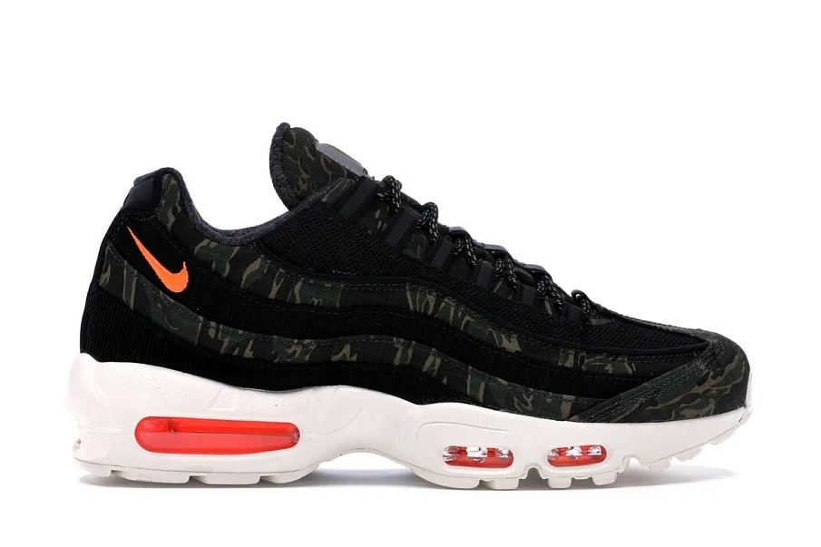 Фото № 1 с приближением к товару «‎Nike Air Max 95 Carhartt WIP Camo»