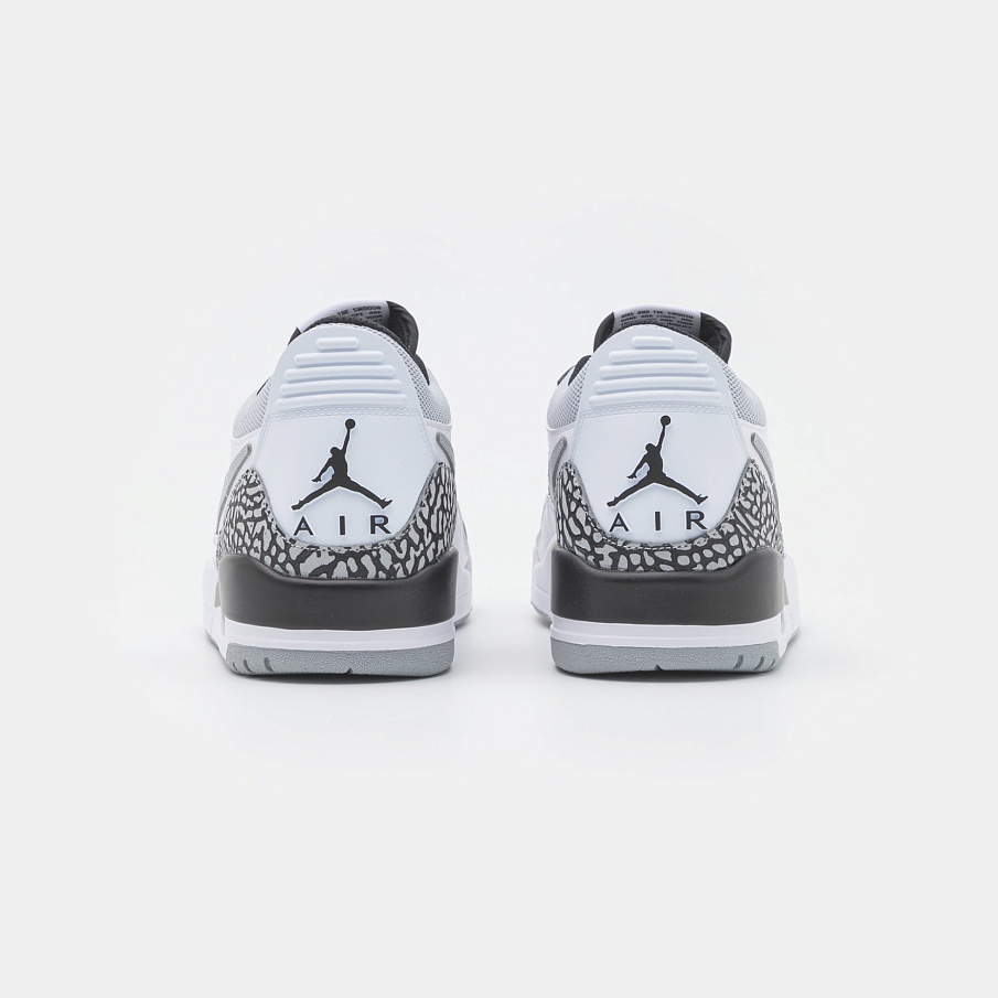 Фото № 3 с приближением к товару «‎Jordan Air Legacy 312 »