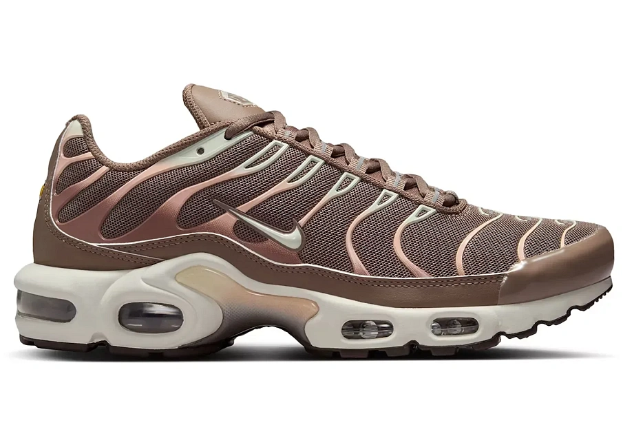 Фото № 1 с приближением к товару «‎Nike Air Max Plus»