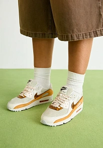 Фото № 1 с приближением к товару «‎AIR MAX 9»