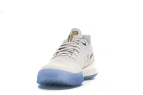 Фото № 2 с приближением к товару «‎Nike Mamba Focus Metallic Gold»