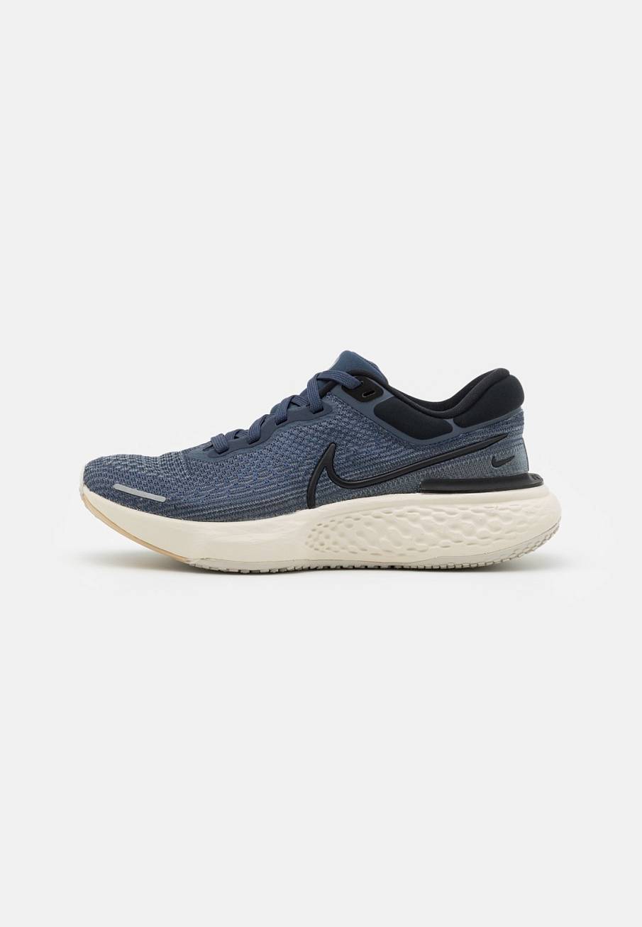 Фото № 1 с приближением к товару «‎Nike Zoomx Invincible Run»