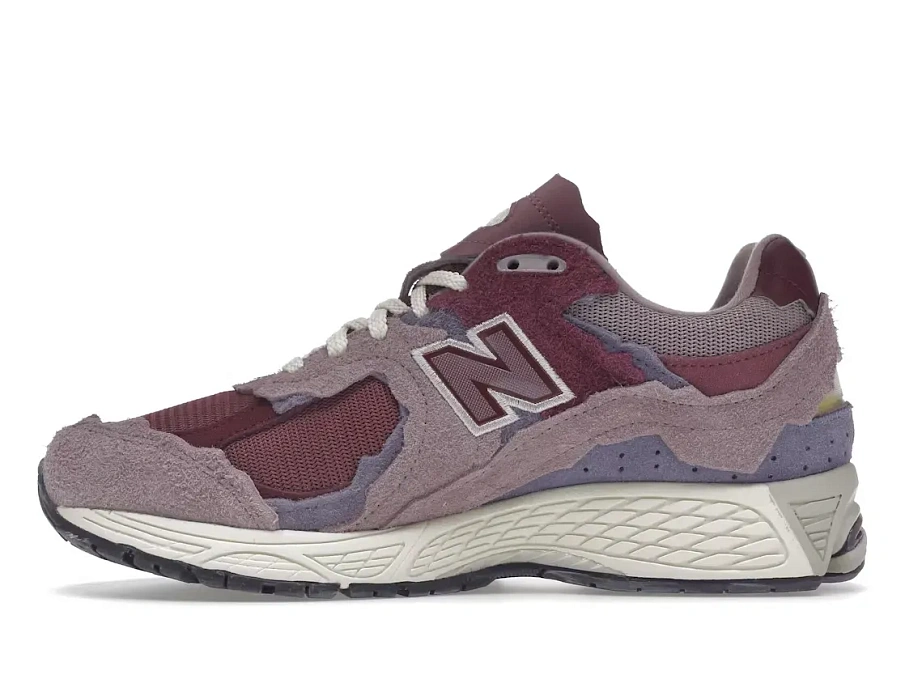 Фото № 3 с приближением к товару «‎New Balance 2002R»