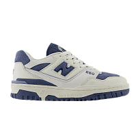 Фото № 1 с приближением к товару «‎New Balance Women's 550 Sea Salt Navy»