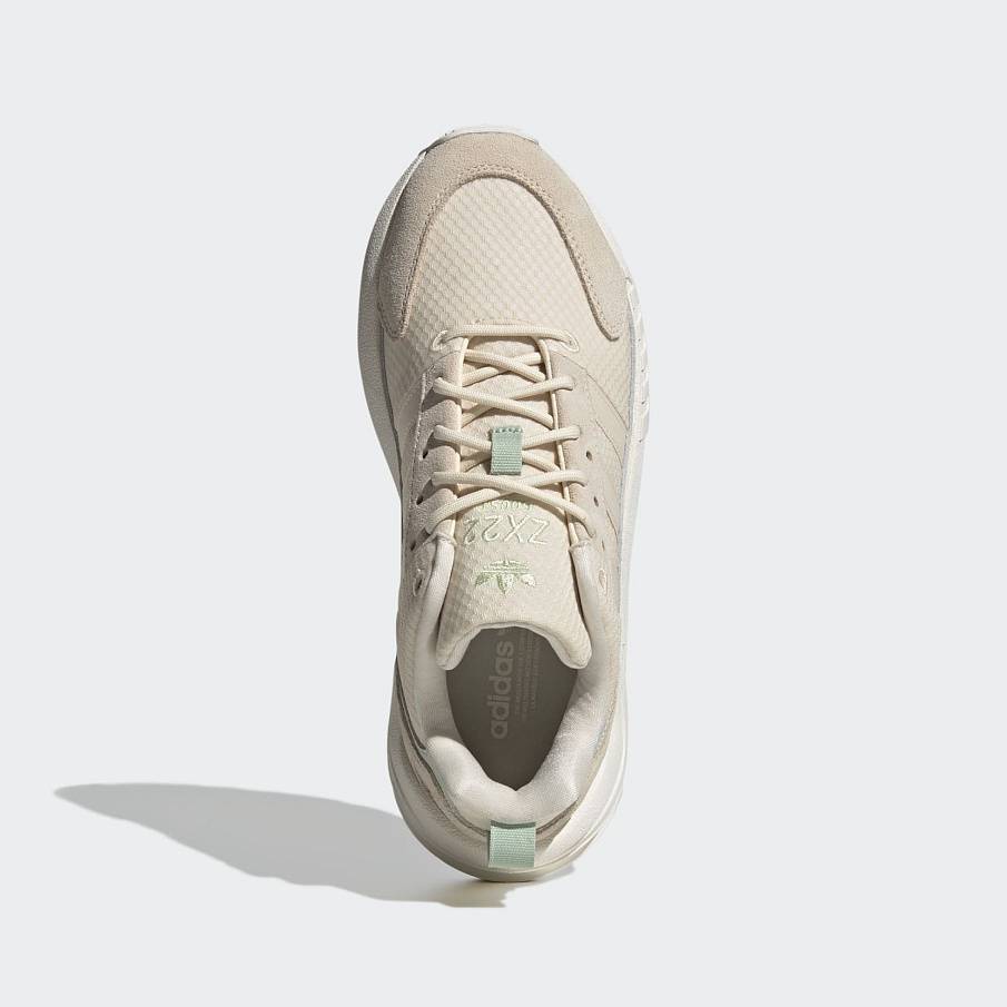Фото № 3 с приближением к товару «‎Adidas Boost »