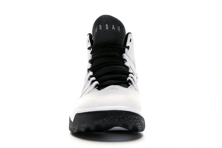Фото № 2 с приближением к товару «‎Jordan Max Aura White Metallic Silver Black»