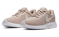 Фото № 3 с приближением к товару «‎Nike Tanjun 'Particle Beige'»