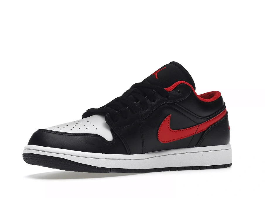 Фото № 4 с приближением к товару «‎Jordan 1 Low White Toe»