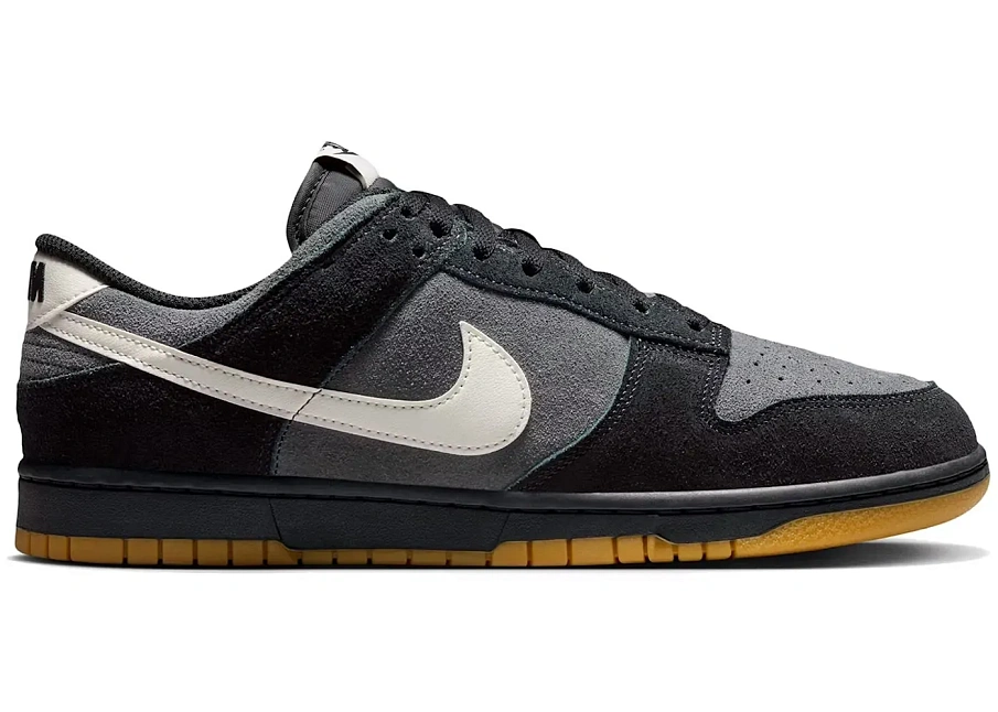 Фото № 1 с приближением к товару «‎Nike Dunk Low SE»