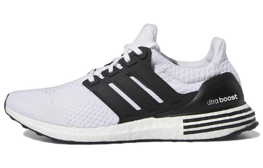 Фото № 1 с приближением к товару «‎adidas Ultra Boost 5.0 DNA Low Running Shoes WhiteBlack»