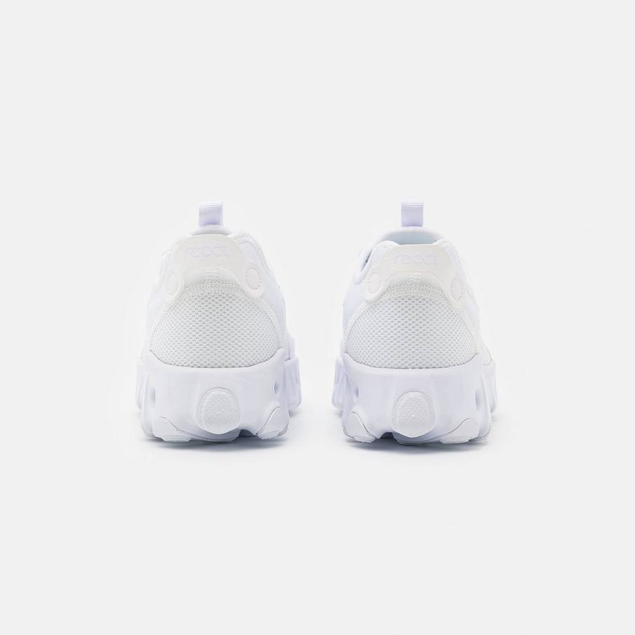 Фото № 4 с приближением к товару «‎Nike React Art3mis »
