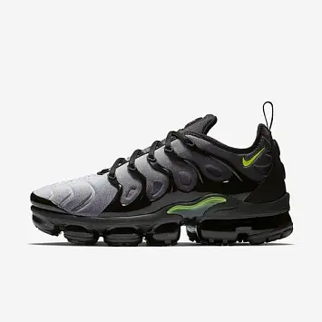 Nike Air Vapormax Plus - 1