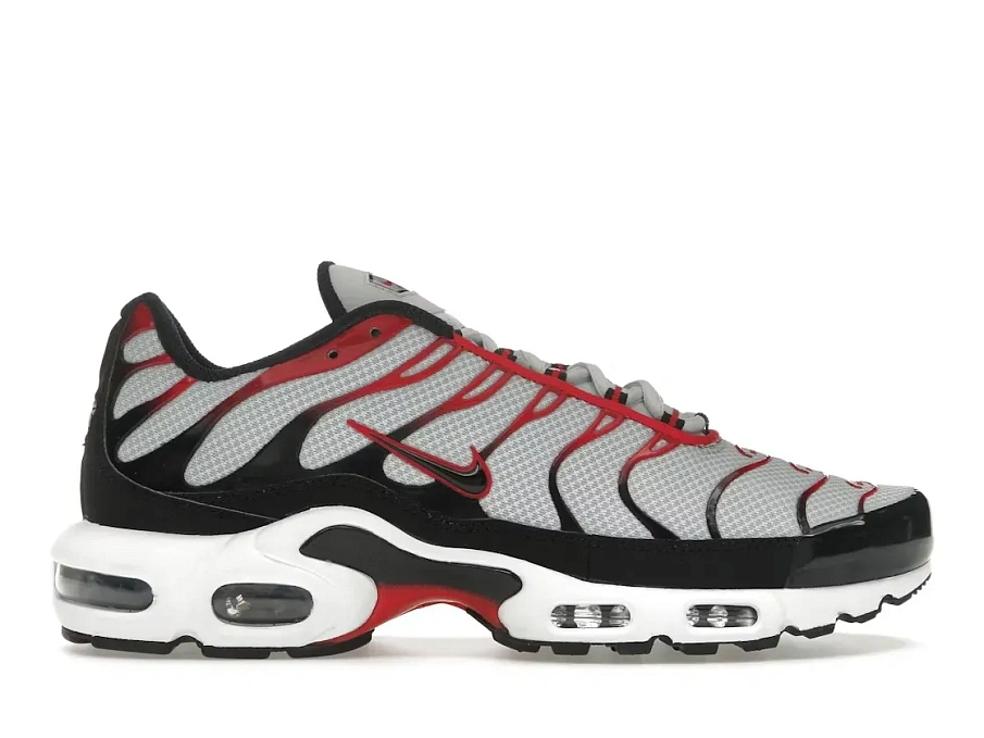Фото № 1 с приближением к товару «‎Nike Air Max Plus»