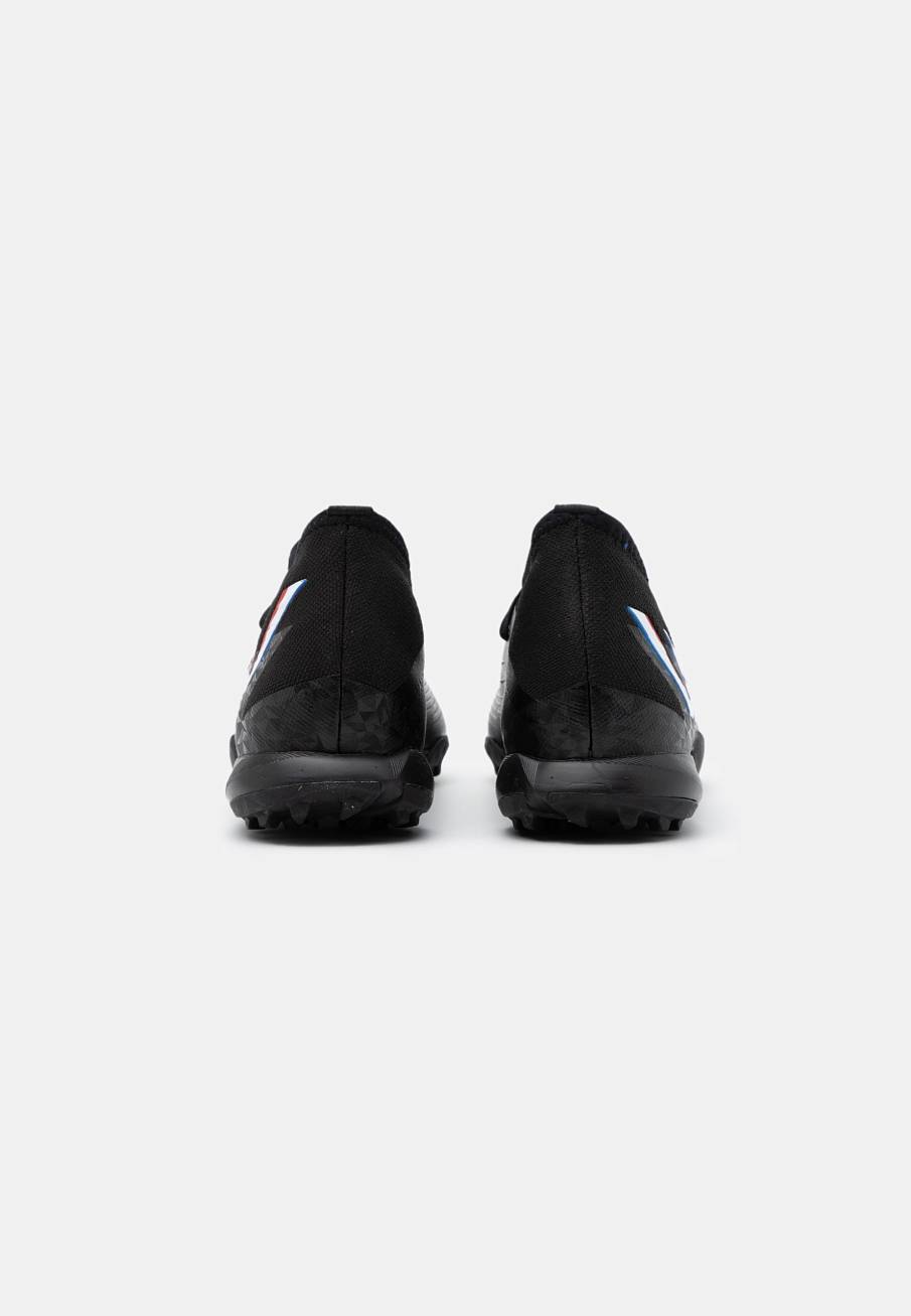 Фото № 3 с приближением к товару «‎Adidas Korki Turfy»