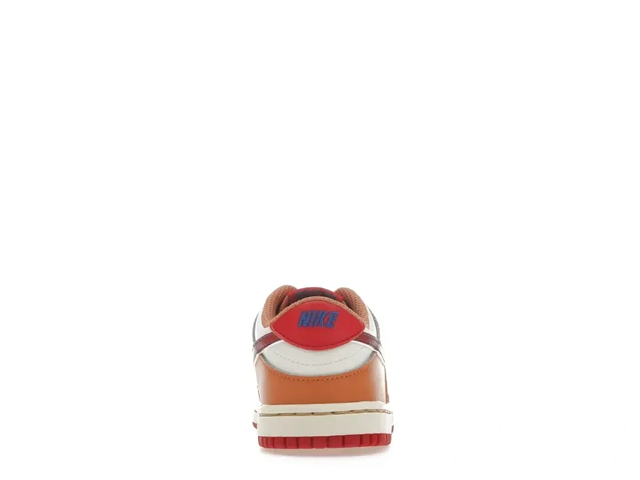 Фото № 4 с приближением к товару «‎Nike Dunk Low»