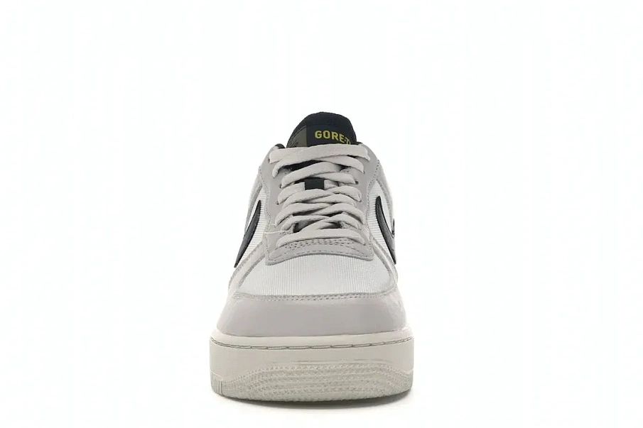 Фото № 2 с приближением к товару «‎Nike Air Force 1 Low Gore-Tex White Sail Black»