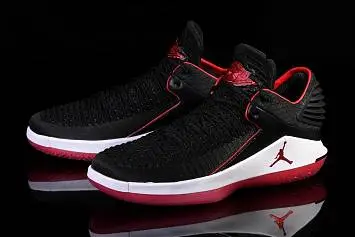 Nike Air Jordan Xxxii  - 2