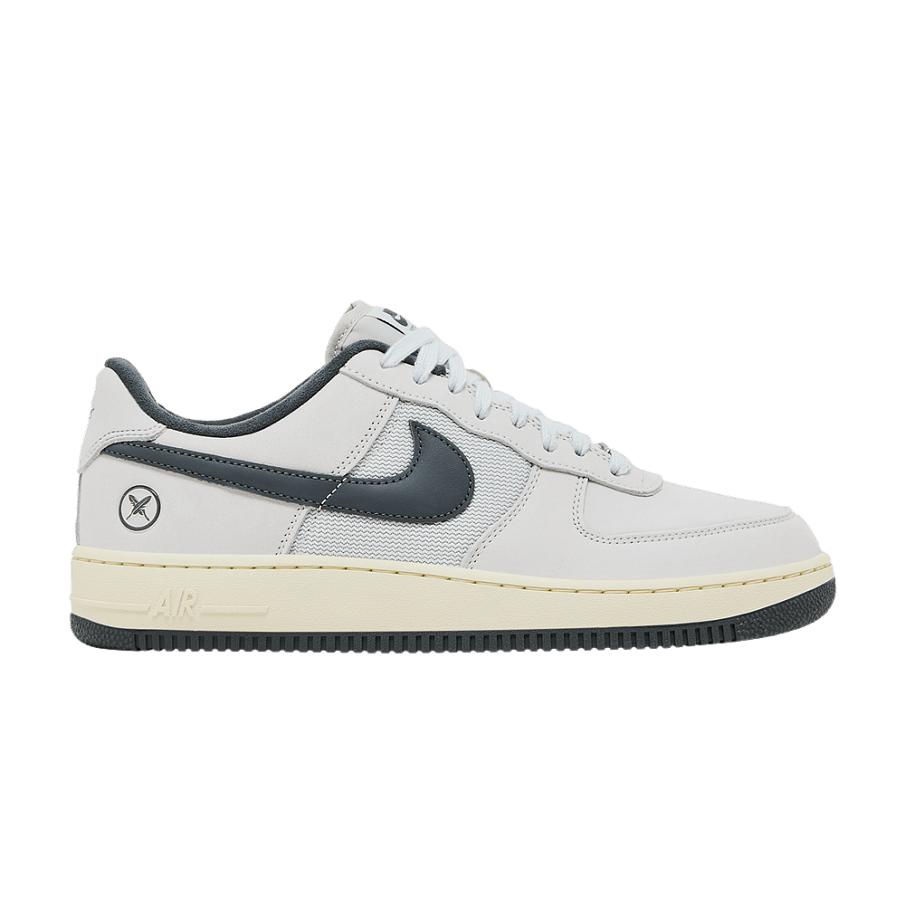 Фото № 1 с приближением к товару «‎Yuto Horigome x Nike SB Air Force 1 Low White Iron Grey»