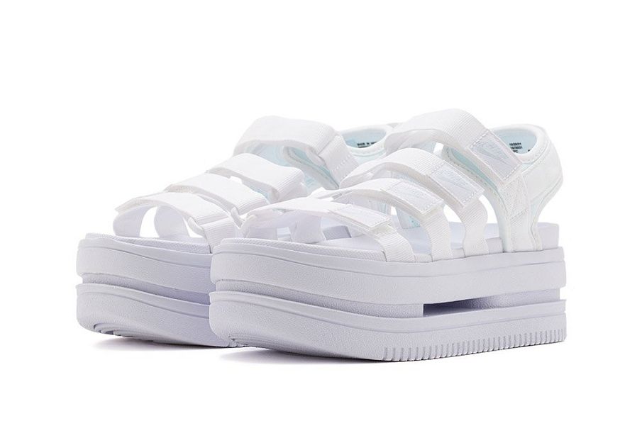 Фото № 3 с приближением к товару «‎Nike Icon Classic Wmns»