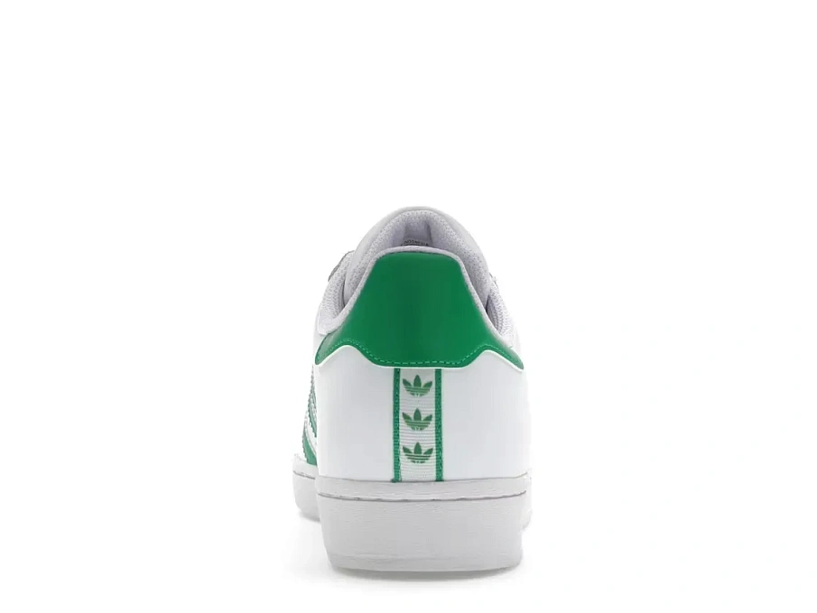 Фото № 4 с приближением к товару «‎adidas Superstar»