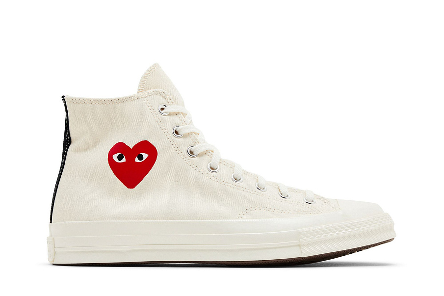 Фото № 2 с приближением к товару «‎Comme des Garçons PLAY x Converse Chuck 70 High Single Heart - Milk»