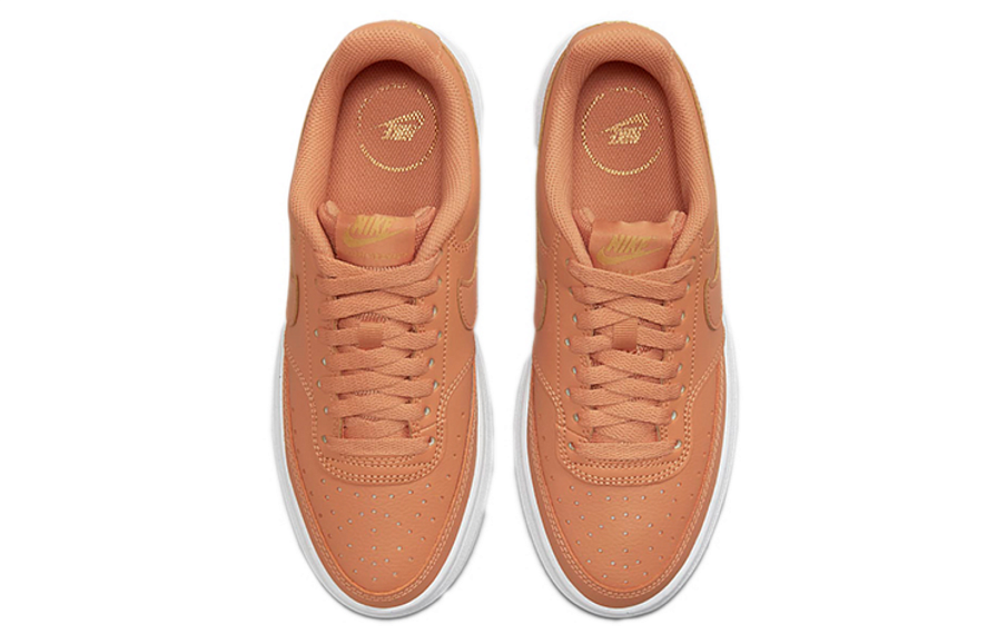 Фото № 3 с приближением к товару «‎Nike Wmns Court Vision Alta Low-Top Sneakers Brown»