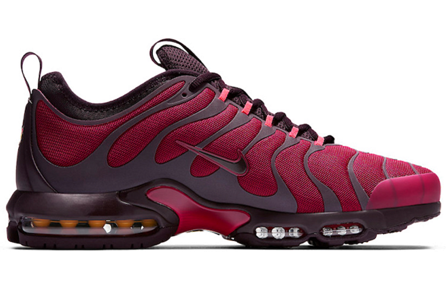 Фото № 2 с приближением к товару «‎Nike Air Max Plus TN Ultra Running Shoes Red»