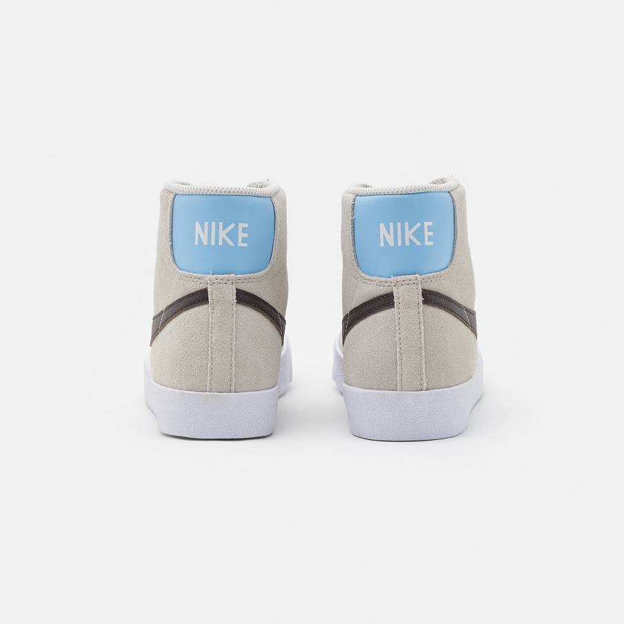 Фото № 3 с приближением к товару «‎Nike Blazer ’77 »