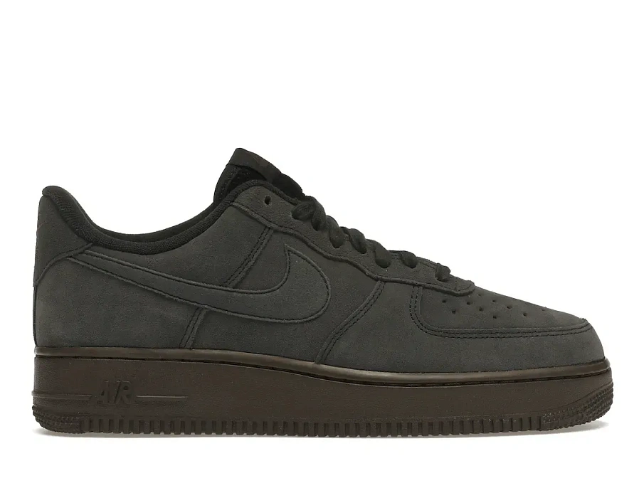 Фото № 1 с приближением к товару «‎Nike Air Force 1 Low Off Noir Dark Chocolate»