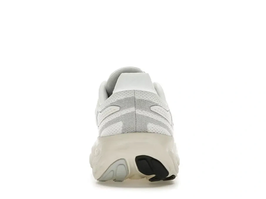 Фото № 4 с приближением к товару «‎New Balance Fresh Foam X 1080v13»