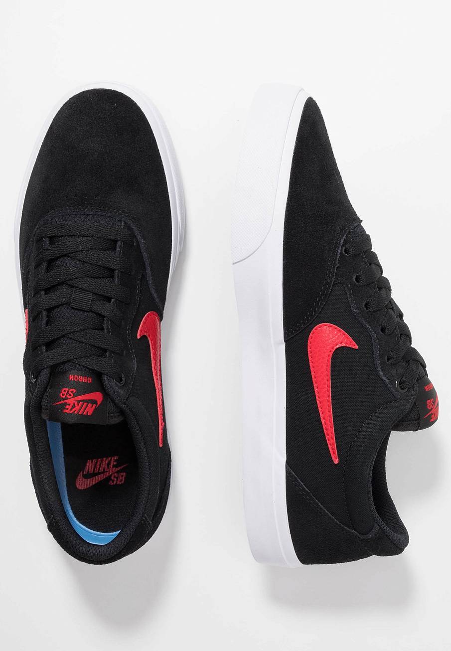 Фото № 2 с приближением к товару «‎Nike Chron »