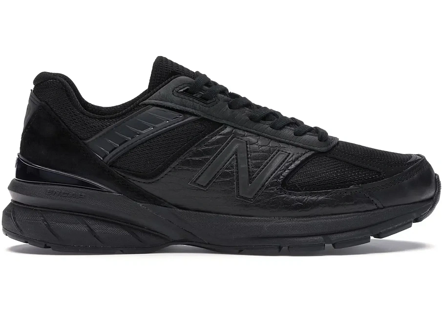 Фото № 1 с приближением к товару «‎New Balance 990v5»