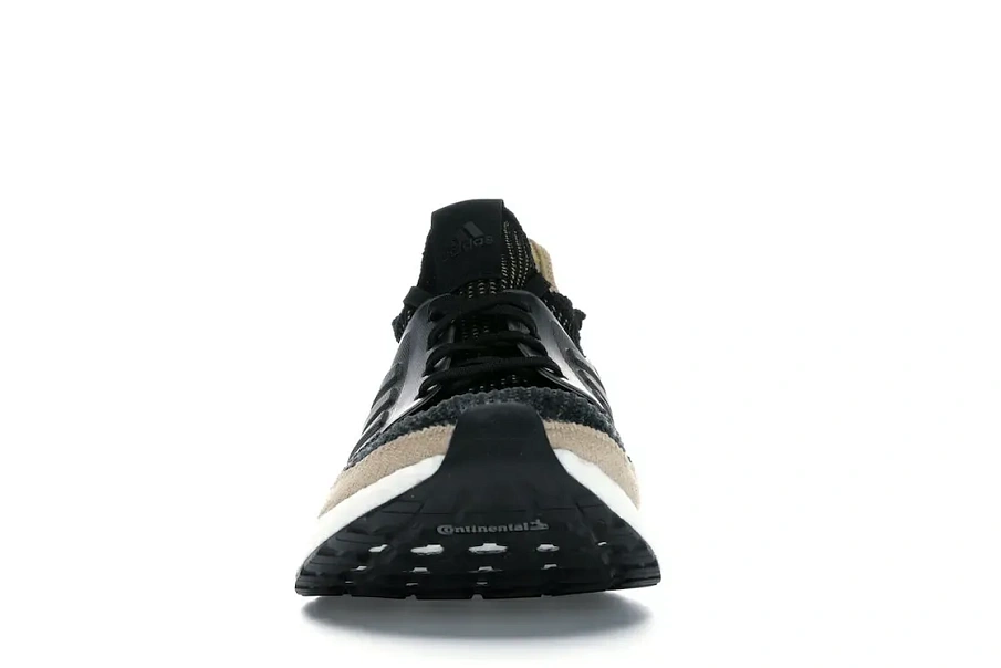 Фото № 2 с приближением к товару «‎adidas Ultra Boost 2019 Core Black Raw Sand»