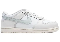 Фото № 1 с приближением к товару «‎Nike Dunk Low»